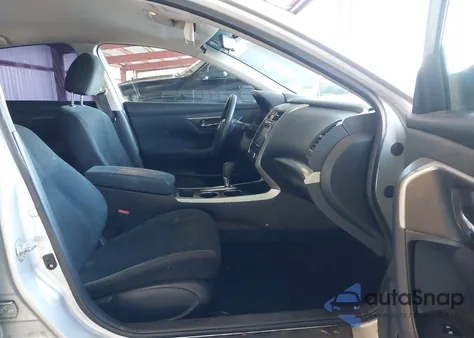 2015 Nissan Altima 2.5 from USA, damaged, VIN 1N4AL3AP6FN325066